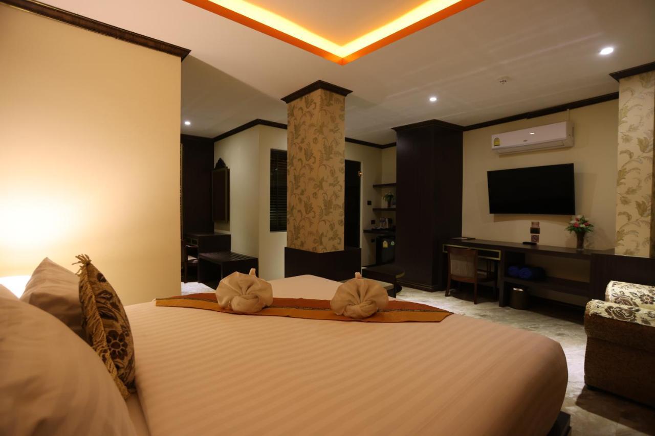 Bab Alhara Hotel Patong Exteriör bild