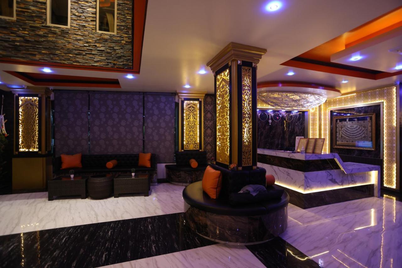 Bab Alhara Hotel Patong Exteriör bild
