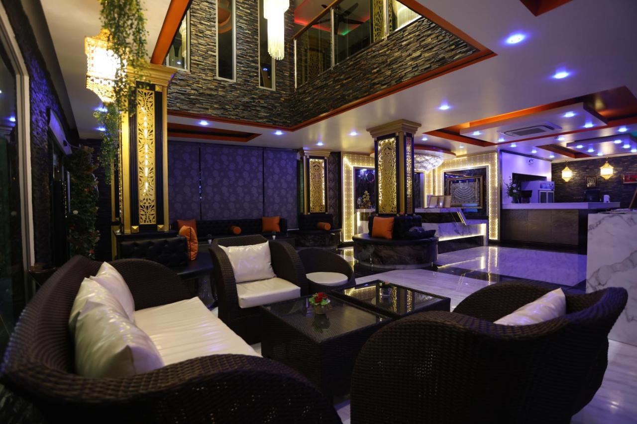 Bab Alhara Hotel Patong Exteriör bild