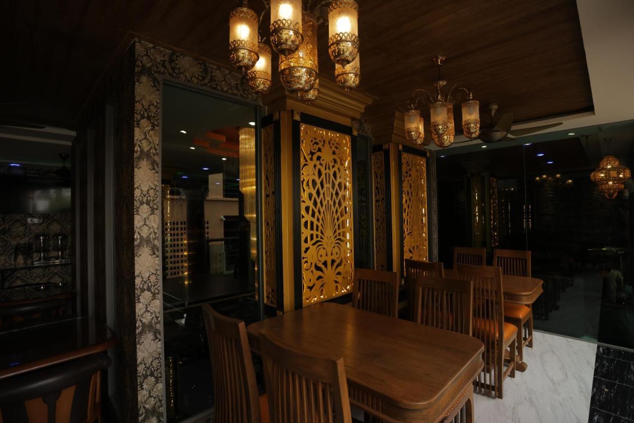 Bab Alhara Hotel Patong Exteriör bild